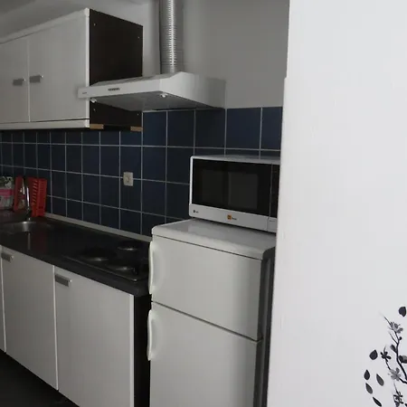 4 아파트 스플리트